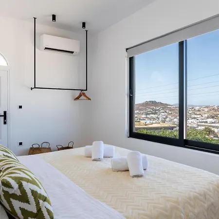 Yalos Mykonos 4 Bedroom Luxury House 5 Minute From Ornos W Sea & Sunset View *