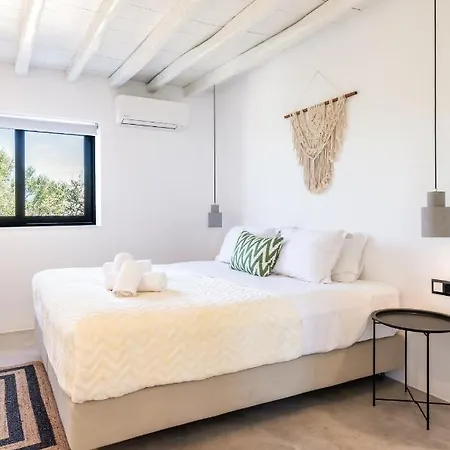 Yalos Mykonos 4 Bedroom Luxury House 5 Minute From Ornos W Sea & Sunset View Mykonos Town