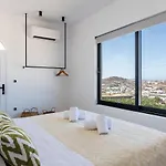 Yalos Mykonos 4 Bedroom Luxury House 5 Minute From Ornos W Sea & Sunset View *