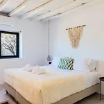 Yalos Mykonos 4 Bedroom Luxury House 5 Minute From Ornos W Sea & Sunset View