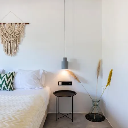 Yalos Mykonos 4 Bedroom Luxury House 5 Minute From Ornos W Sea & Sunset View