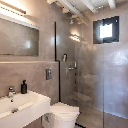 Yalos Mykonos 4 Bedroom Luxury House 5 Minute From Ornos W Sea & Sunset View *