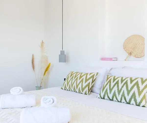 Yalos Mykonos 4 Bedroom Luxury House 5 Minute From Ornos W Sea & Sunset View 度假居