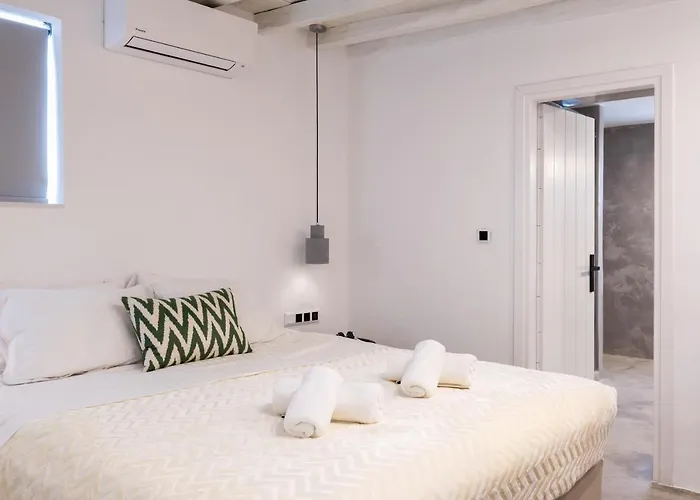 Yalos Mykonos 4 Bedroom Luxury House 5 Minute From Ornos W Sea & Sunset View 度假居 Mykonos Town