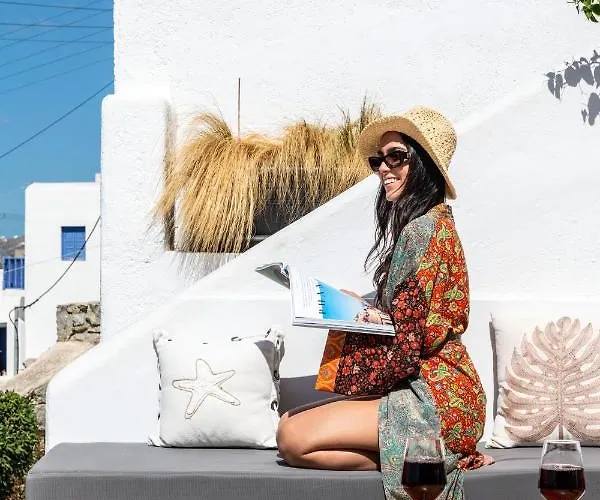 Yalos Mykonos 4 Bedroom Luxury House 5 Minute From Ornos W Sea & Sunset View 度假居 Mykonos Town