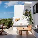 Casa de Férias Yalos Mykonos 4 Bedroom Luxury House 5 Minute From Ornos W Sea & Sunset View Mykonos Town