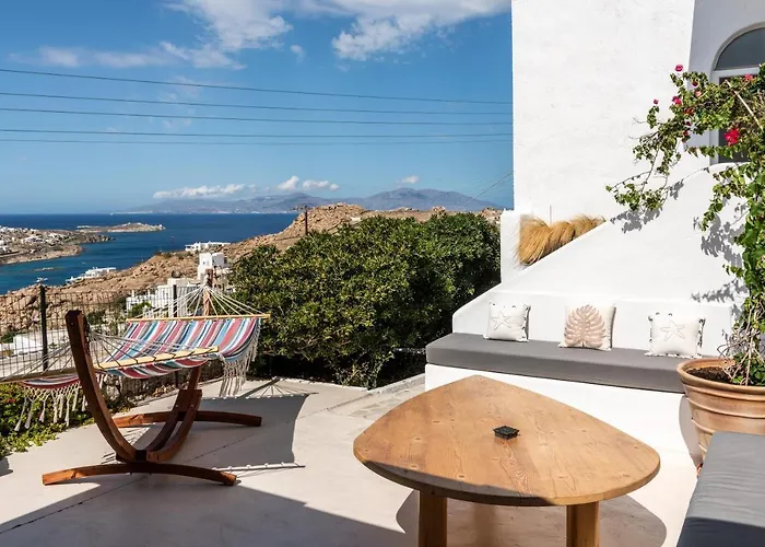 Yalos Mykonos 4 Bedroom Luxury House 5 Minute From Ornos W Sea & Sunset View Feriehus Mykonos Town