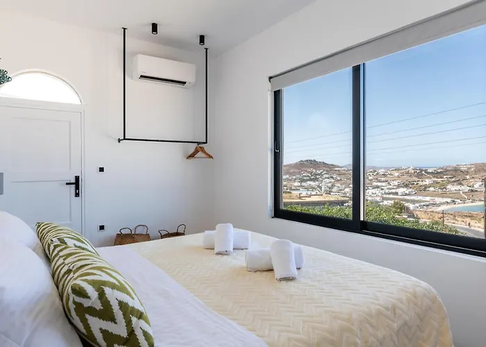 Yalos Mykonos 4 Bedroom Luxury House 5 Minute From Ornos W Sea & Sunset View *