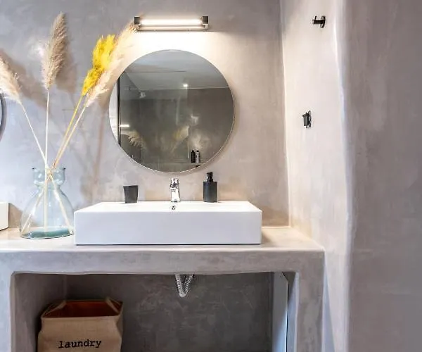 Yalos Mykonos 4 Bedroom Luxury House 5 Minute From Ornos W Sea & Sunset View Casa de Férias *