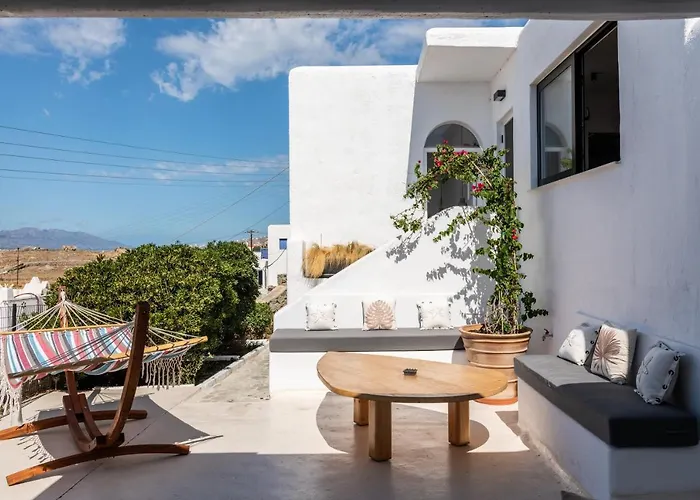 Casa de Férias Yalos Mykonos 4 Bedroom Luxury House 5 Minute From Ornos W Sea & Sunset View Mykonos Town